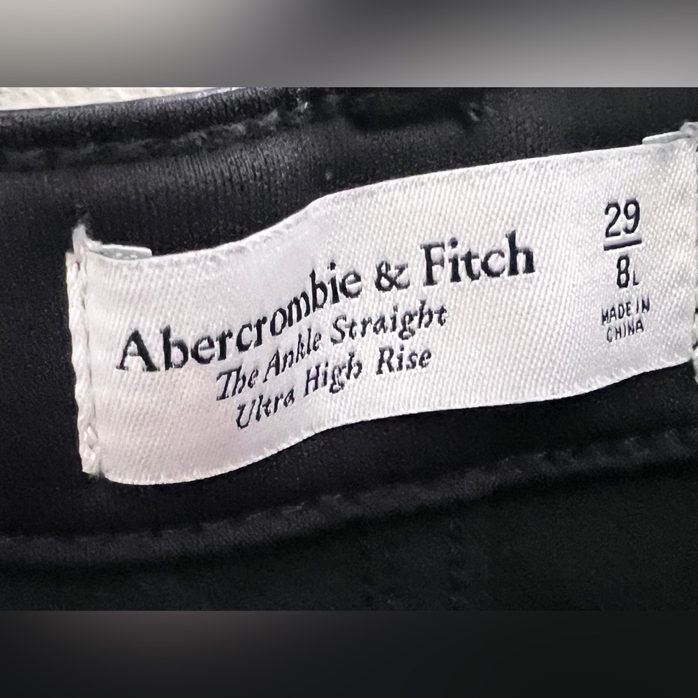 Abercrombie Ankle Straight Ultra High Rise Black Denim/Faux Leather 29/8 - Picture 8 of 12